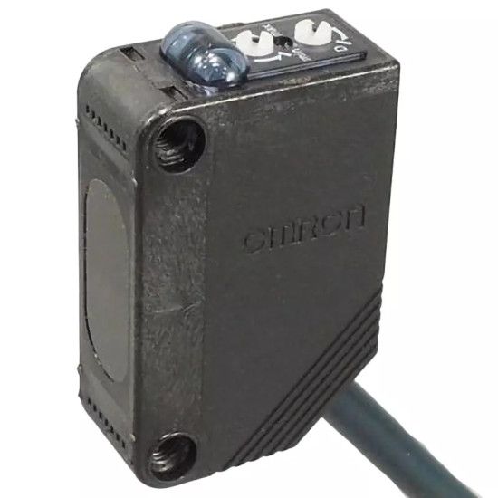 Photoelectric Sensor - Omron E3Z-D62 (Diffuse-Reflective)